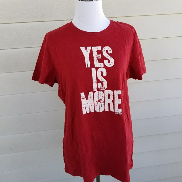 Life Is Good Women's Holiday Sleep T Shirt - Picture 1 of 5